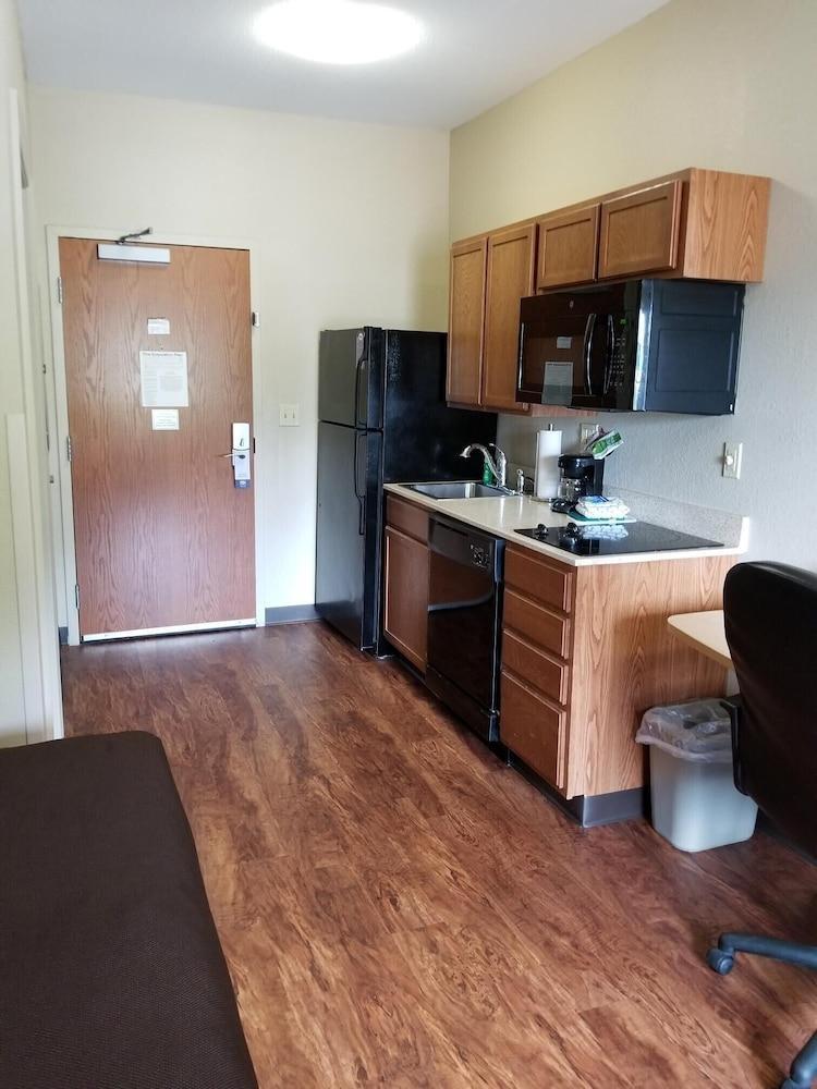 Suburban Studios Morgantown Extérieur photo