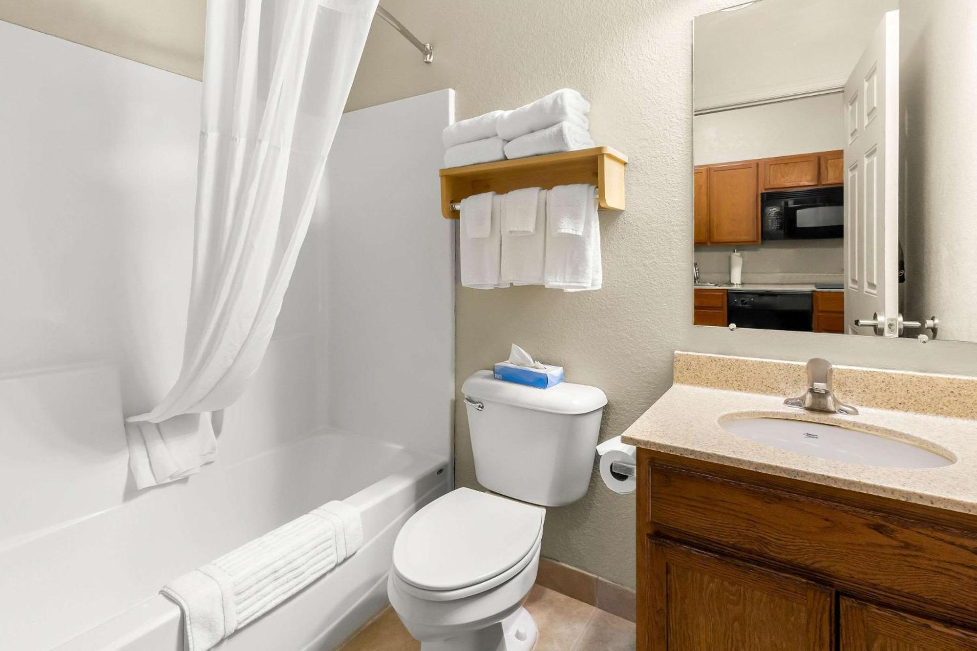 Suburban Studios Morgantown Extérieur photo