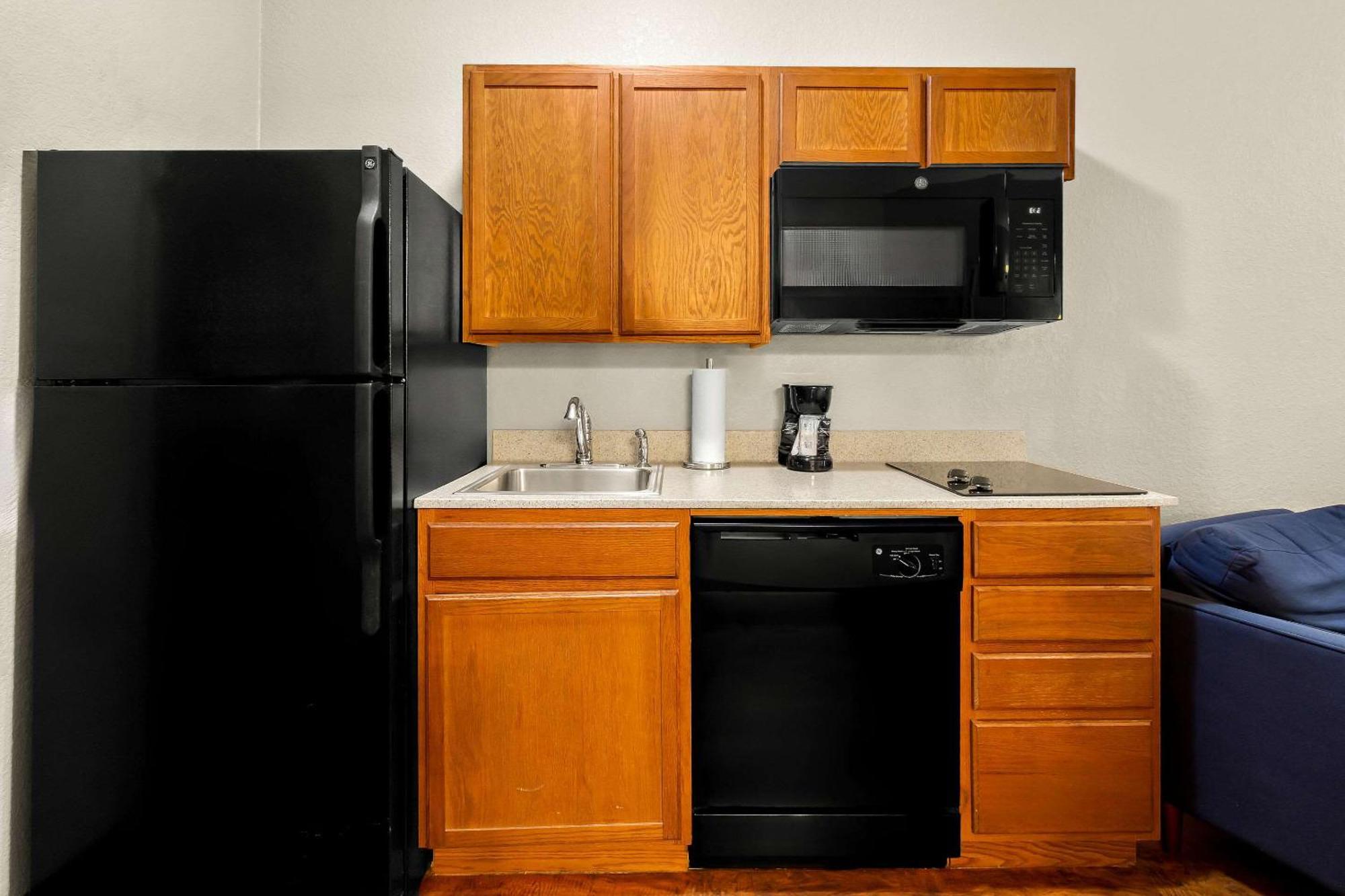 Suburban Studios Morgantown Extérieur photo