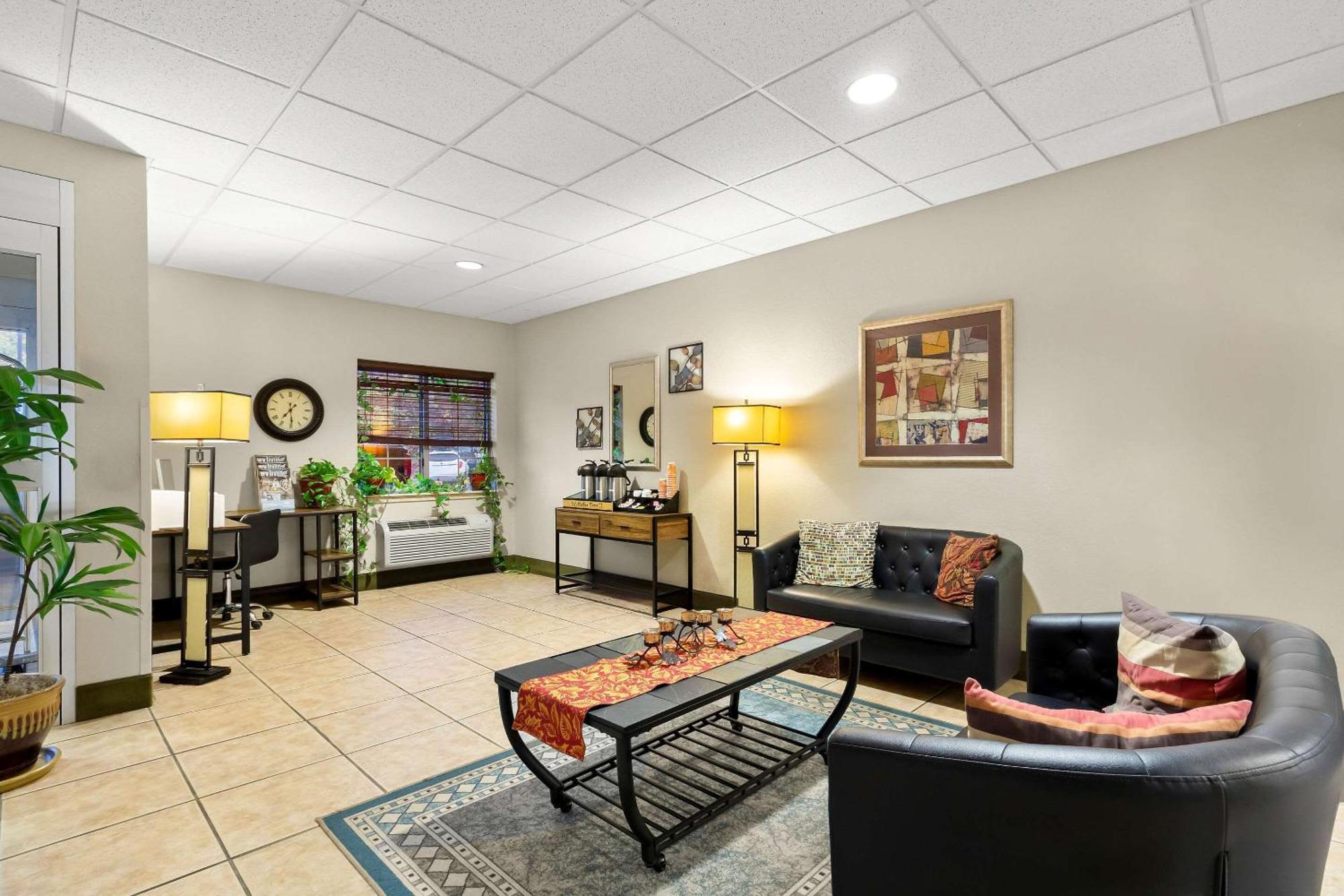 Suburban Studios Morgantown Extérieur photo