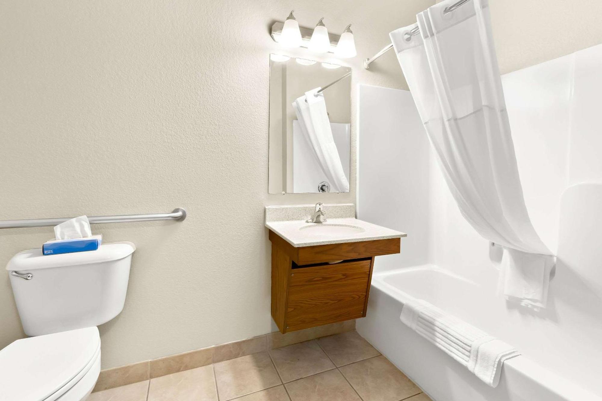 Suburban Studios Morgantown Extérieur photo